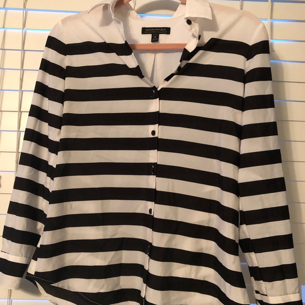 Banana Republic Striped Button Up Shirt